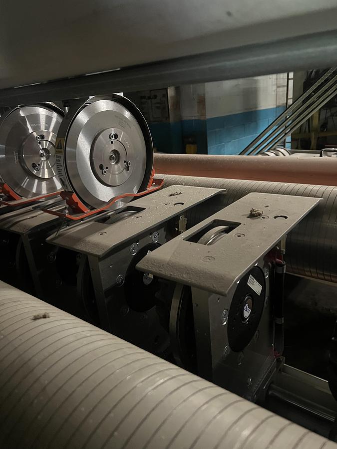 Used 84" CLASS III TIDLAND SLITTING SECTION WITH DRIVEN FEMALE KNIFE SECTION INCLUDES (5) MALE KNIVES