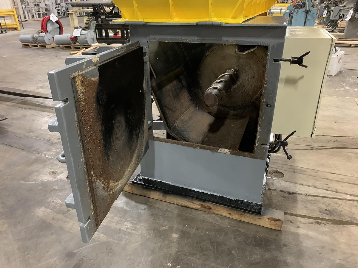 Used JAMES BRINKLEY HEAVY DUTY FLOOR TYPE BALE WIRE COILER