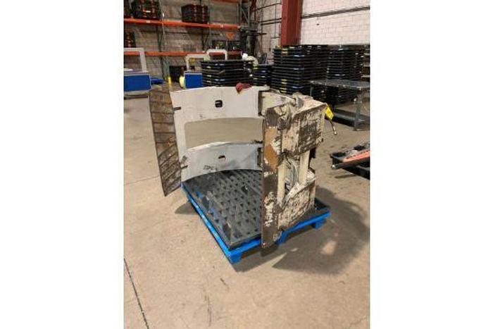 Used CASCADE 60G-RCF-B004-R2 60" DIAMETER PAPER ROLL CLAMP CLASS III-PENDING SALE LS