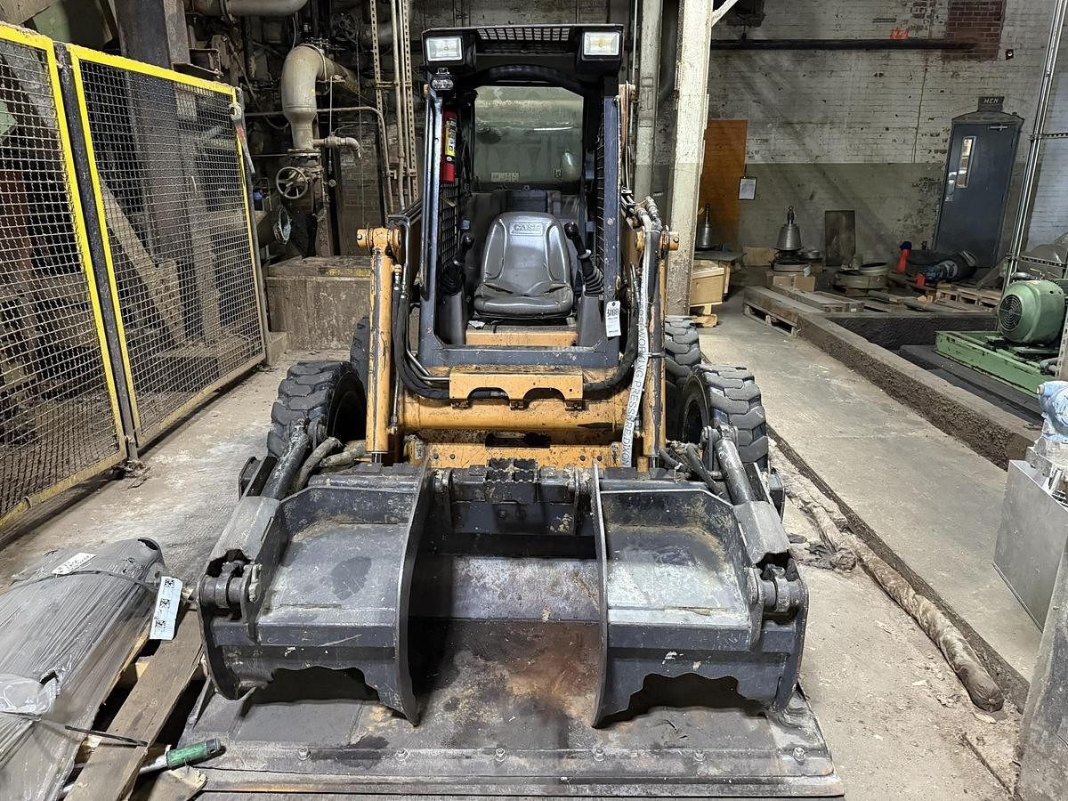 Used CASE 75XT SKID STEER