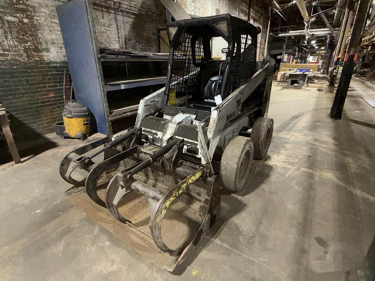 Used BOBCAT 763 SKID STEER