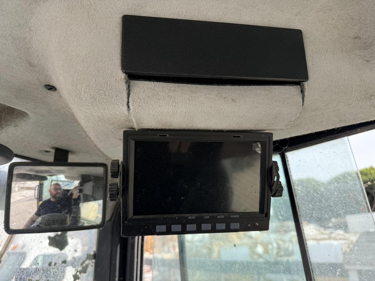 Used CATERPILLAR 914K COMPACT WHEEL LOADER