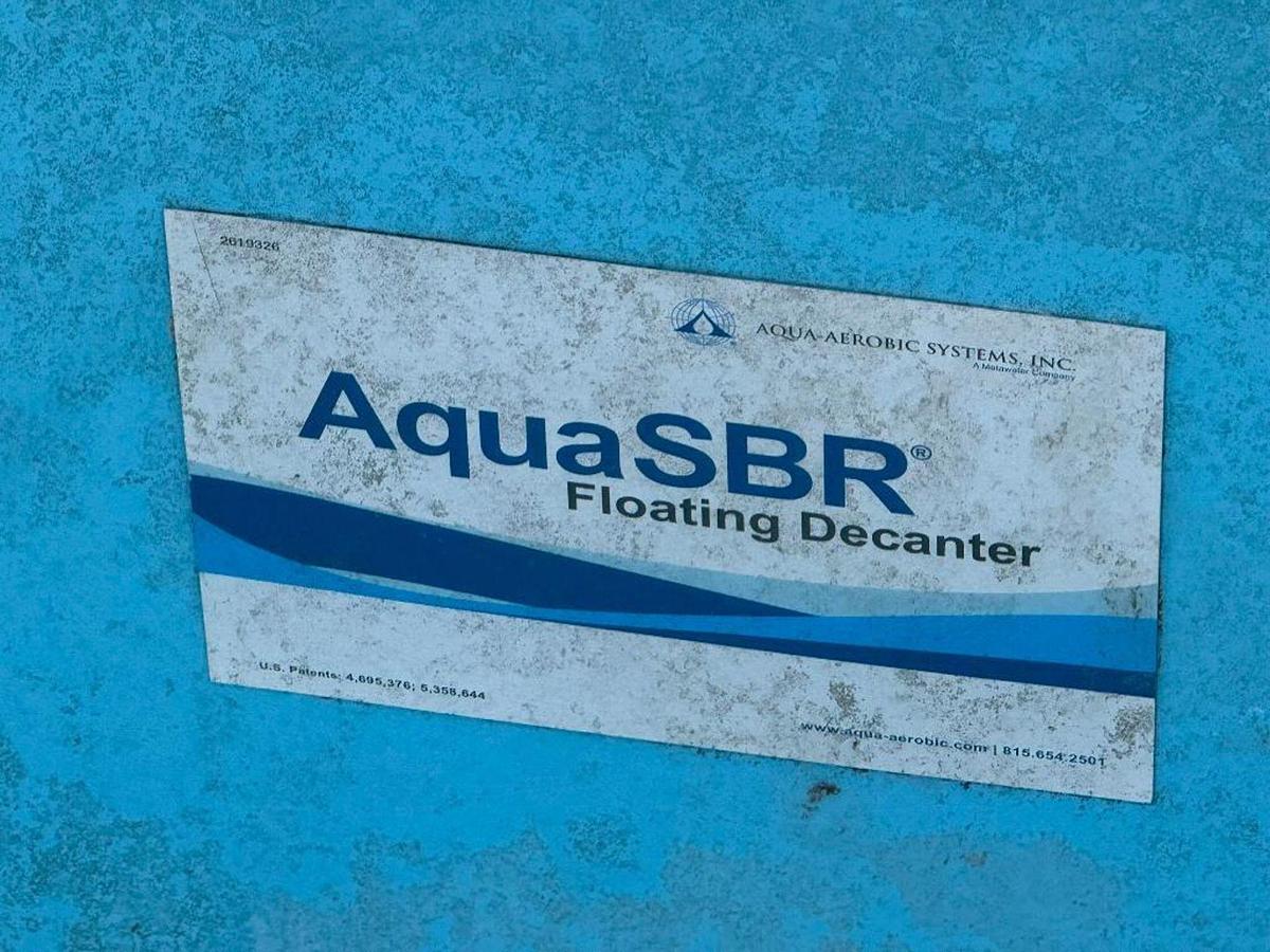 Used AQUA SBR FLOATING DECANTER FOR LARGE CLARIFIER BUBBLER SYSTEM