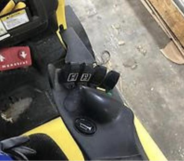 Used 12,000 POUND HYSTER S120FTPRS PAPER ROLL CLAMP TRUCK-PENDING AUC