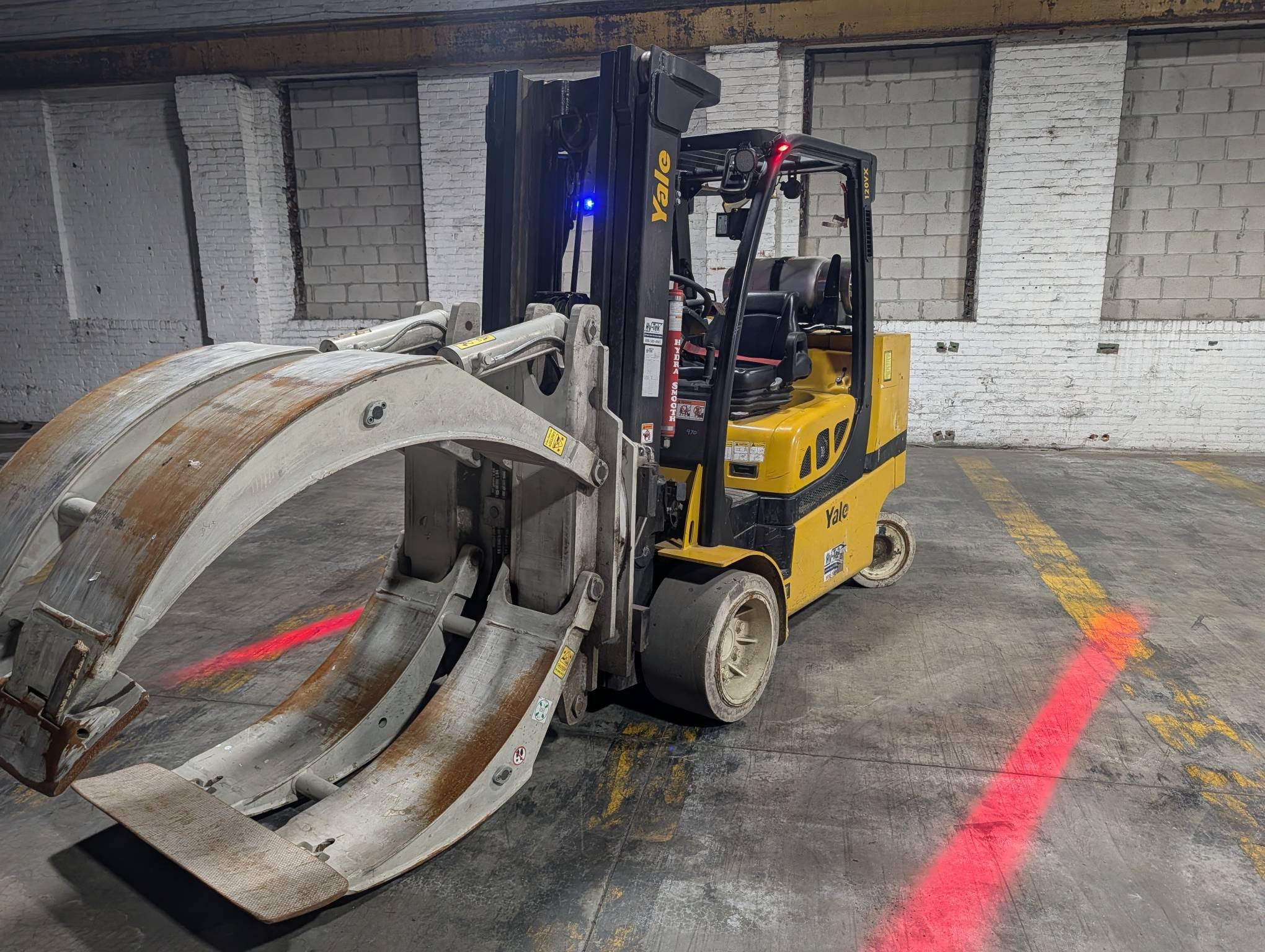 Used 12,000 POUND YALE GLC120VX (Paper Roll Special) PAPER ROLL CLAMP TRUCK WITH 84" CASCADE CLAMP