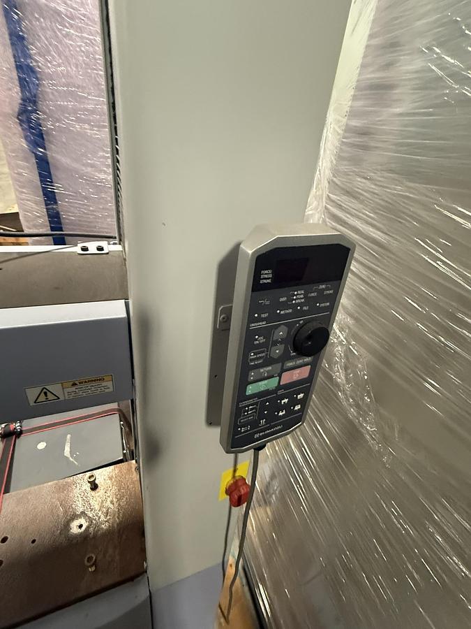 SHIMADZU TENSILE TESTER 