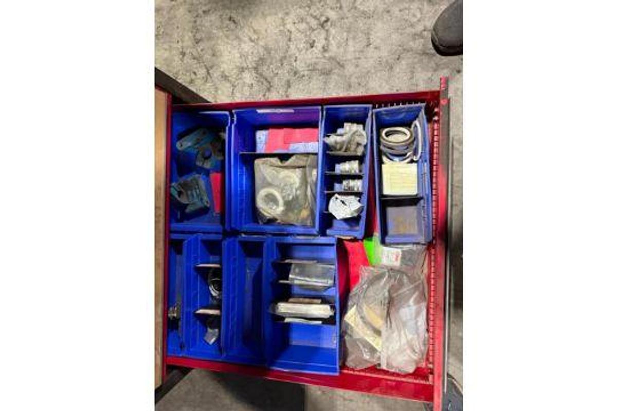 Used INDUSTRIAL 9 DRAWER TOOL CABINET CONTENTS NOT INCLUDED