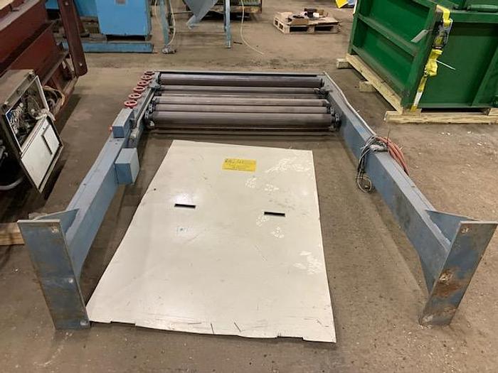Used MAXSON 58" WIDE 6 ROLL DECURLER STATION