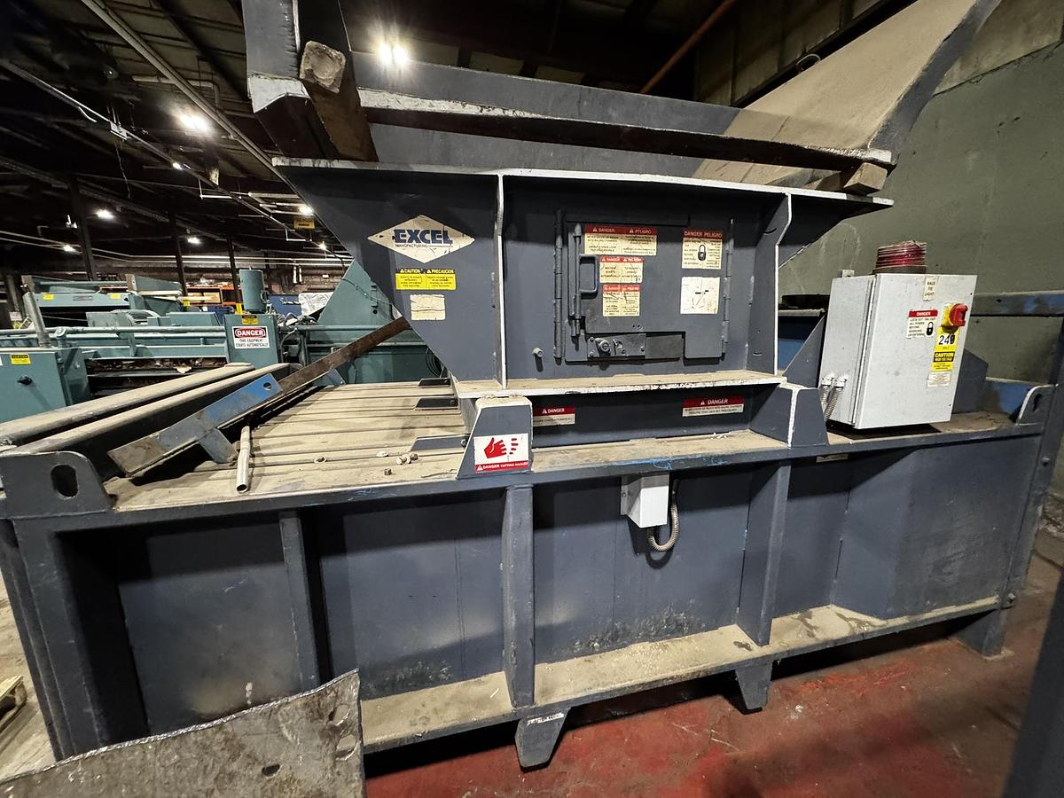 Used EXCEL EX-60 CLOSED DOOR BALER 20HP DUAL 6" CYLINDER