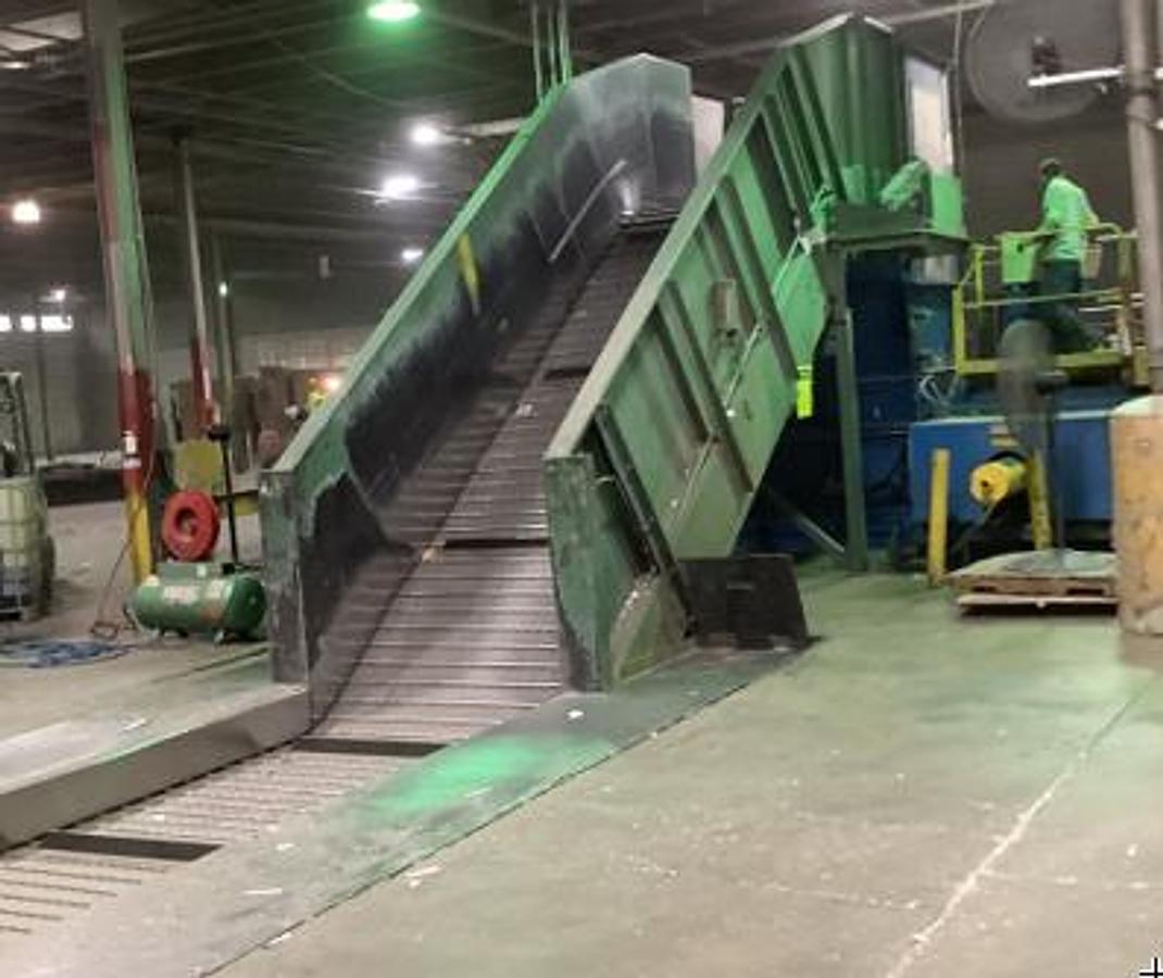 Used EXCEL MODEL 2R10 TWO RAM BALER WITH MAYFRAN CONVEYOR - NEW CYLINDER 2024