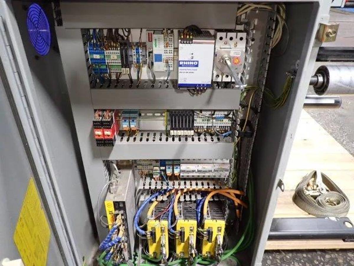 Used 18" CEI CONVERTING EQUIPMENT INTERNATIONAL MODEL 130-16 DOCTOR REWINDER