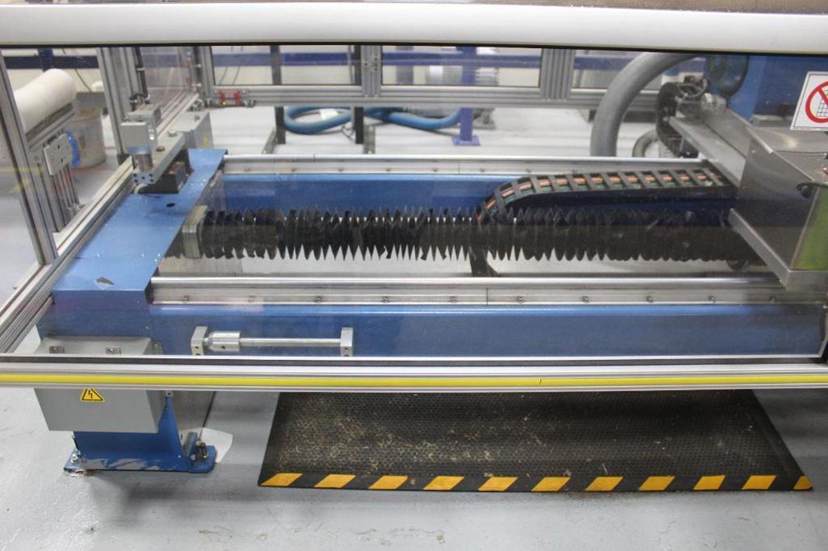 Used 300 HP CUMBERLAND 50H GRANULATOR HOGGER