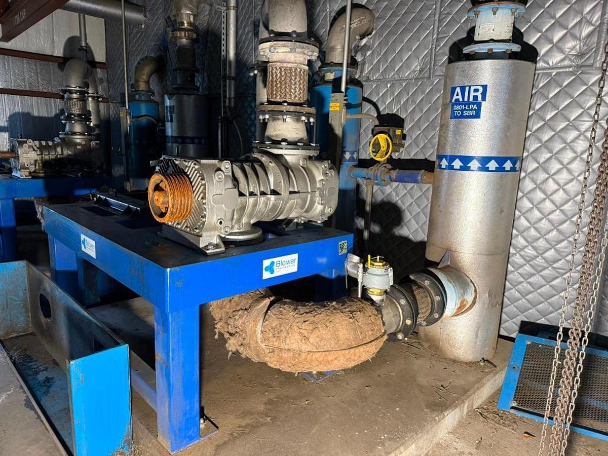 Used GARDNER DENVER RC2 SPLASH MODEL 160CDL480A BLOWER 