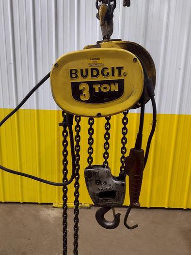 Used 3 TON BUDGITPOWERED CHAIN HOIST