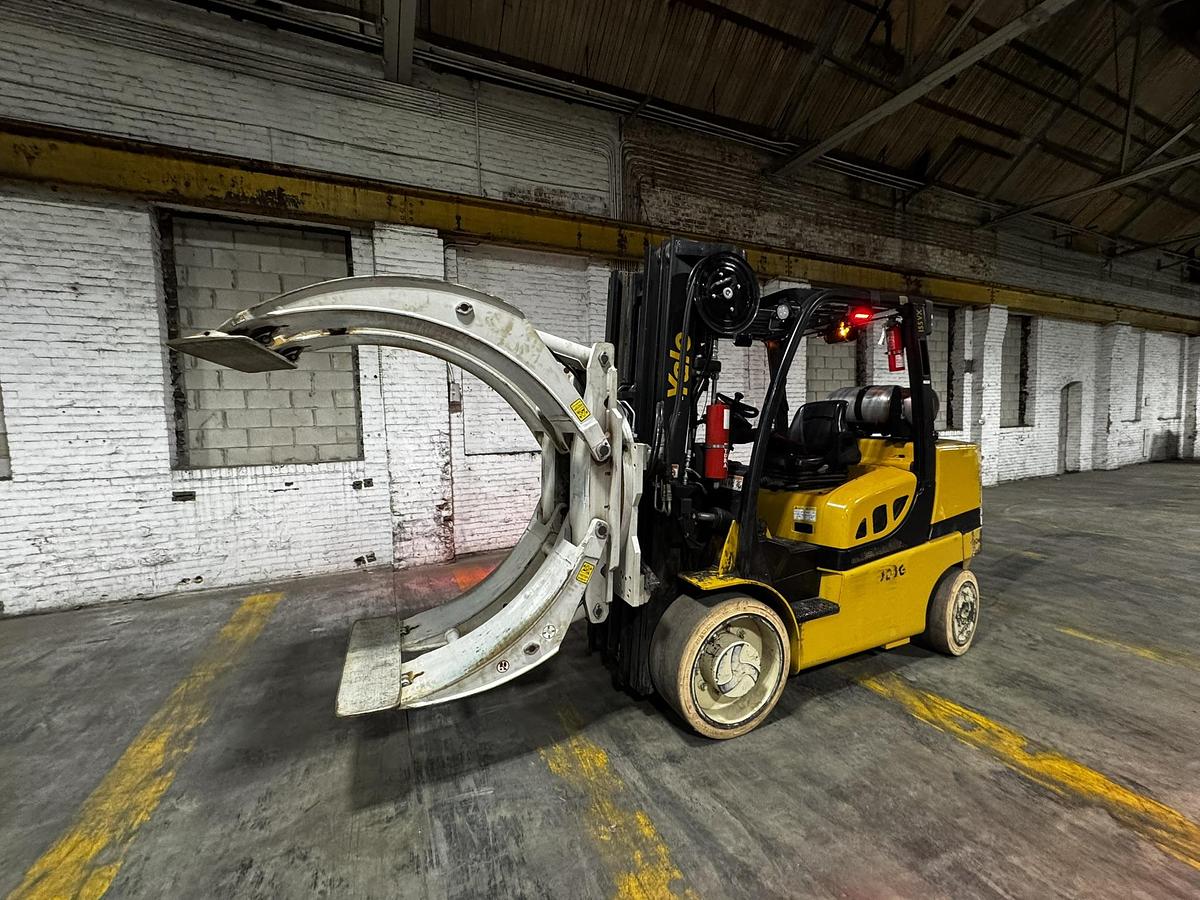 Used 15,500 POUND YALE MODEL GLC155VX FORKLIFT WITH 72" CASCADE PAPER ROLL CLAMP LOW HOURS