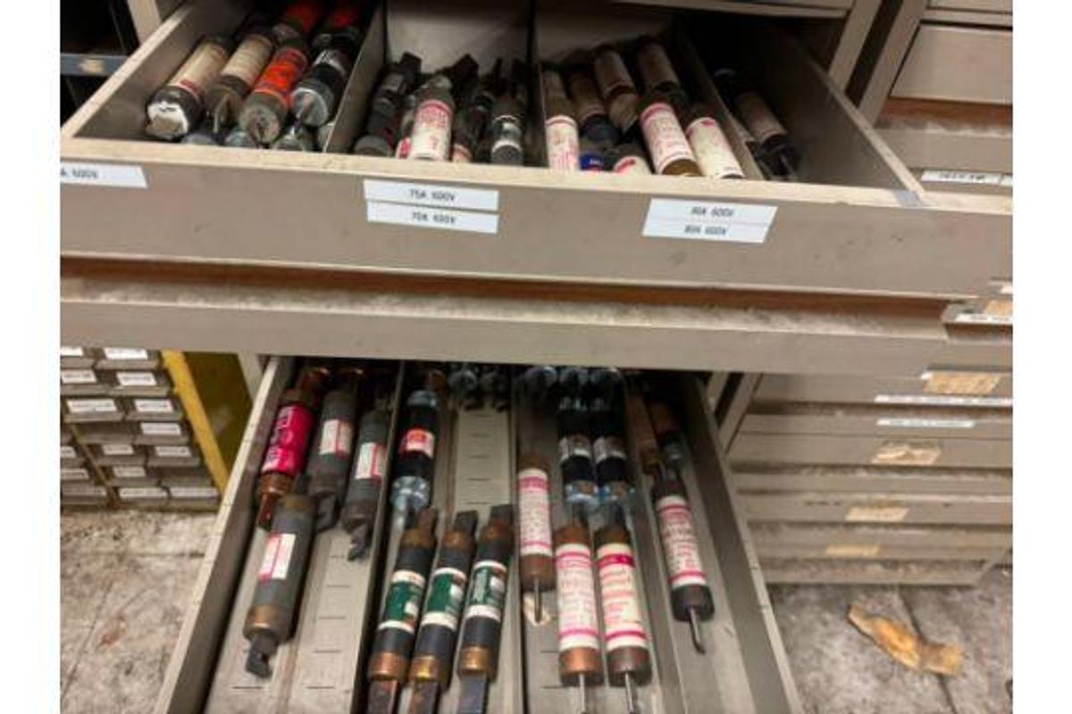 Used MIRCOFORM TOOL CABINET WITHOUT CONTENTS