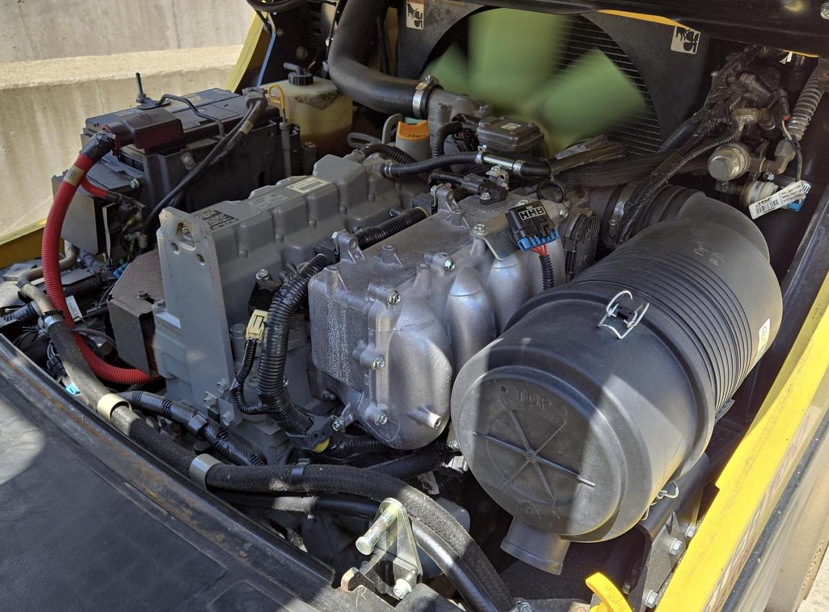 Used HYSTER S100FT-BCS 10,000 LB. CAPACITY BOX CAR SPECIAL 2016