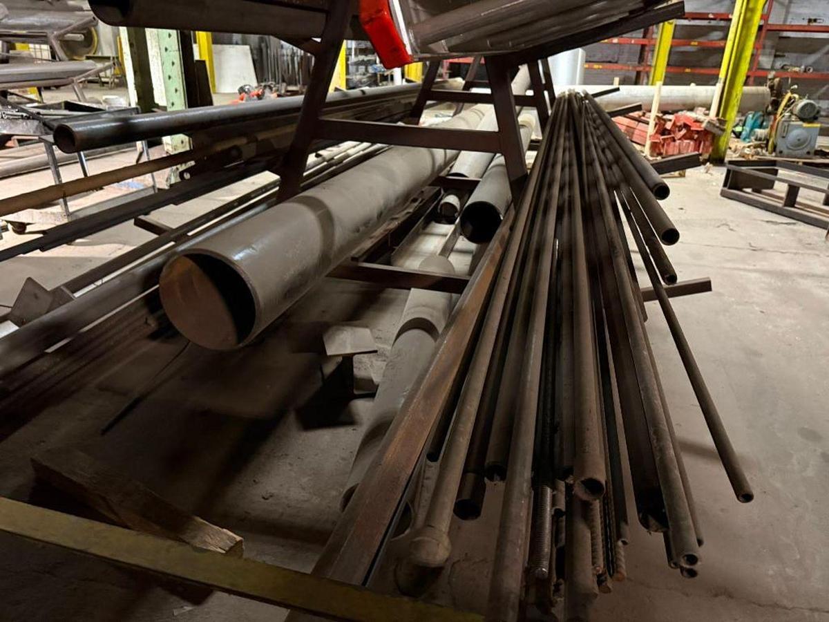 Used LARGE AMOUNT OF CAST, STAINLESS STEEL, ALUMINUM, GALVINIZED AND PVC PIPES