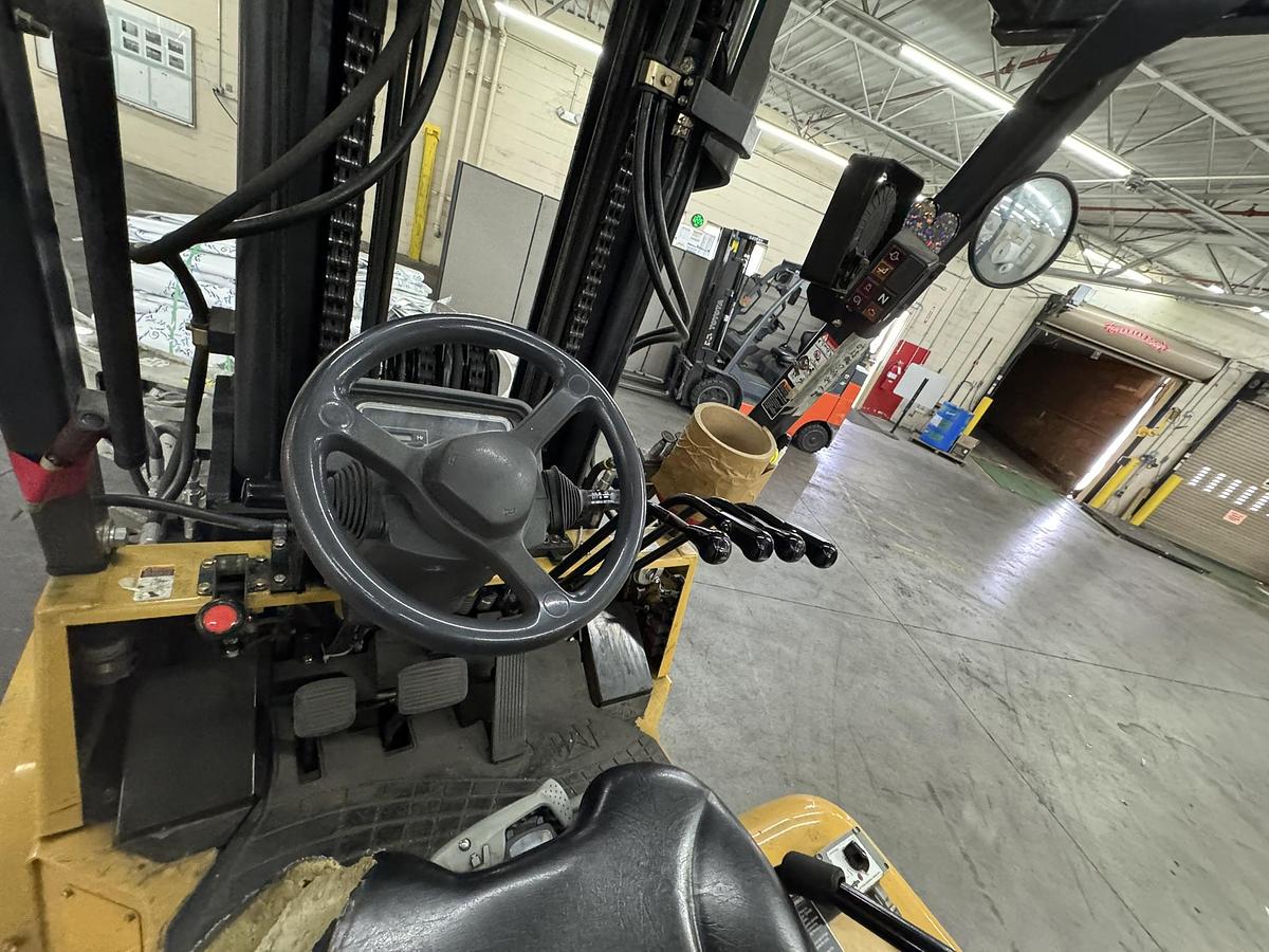 Used CATERPILLAR ROLL CLAMP TRUCK MODEL GC55K6 WITH CASCADE CLAMP