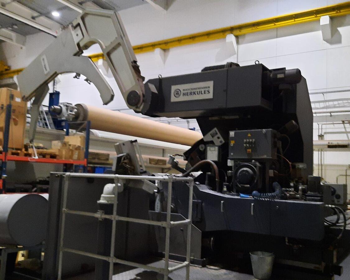 Used HERKULES ROLL GRINDER MODEL P100 WSB 450 X 15000 / 13000 CNC - MFG 2007