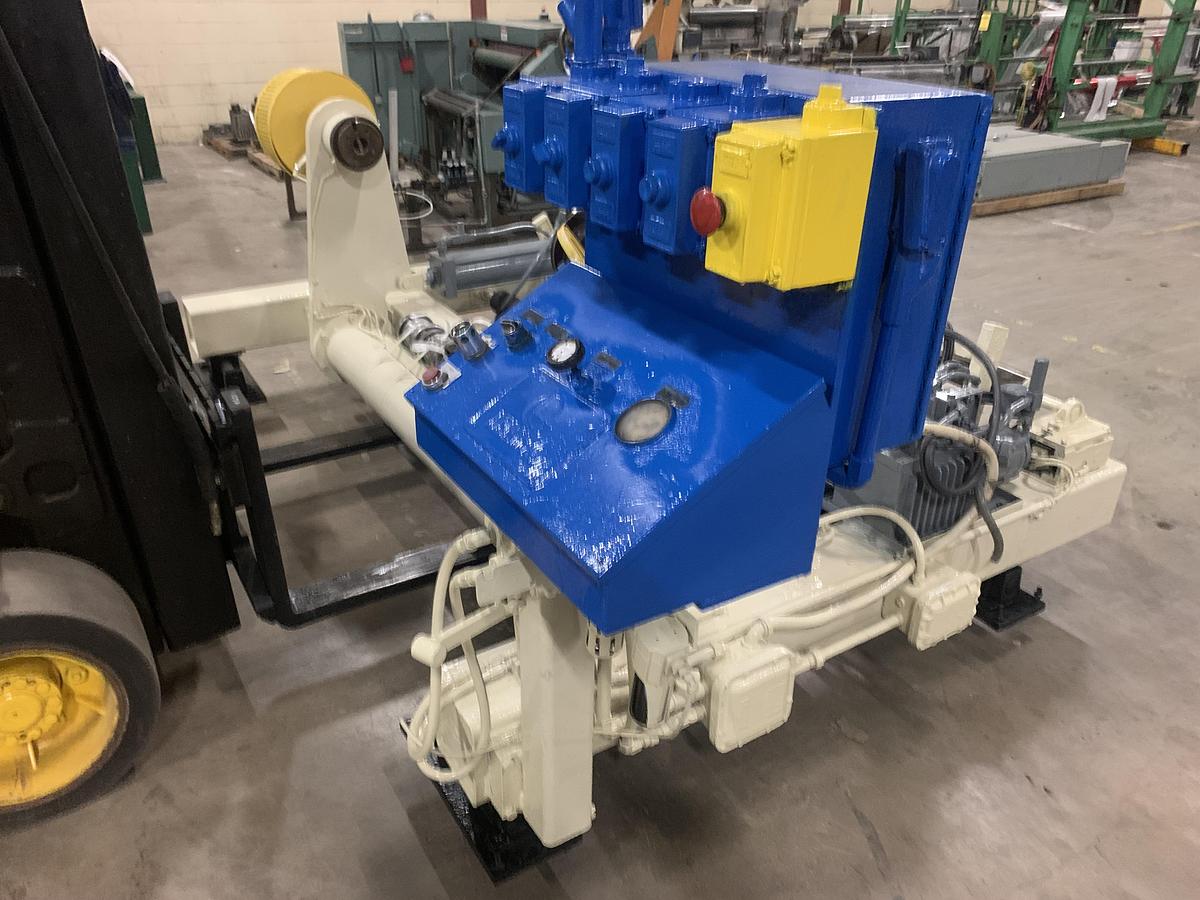 Used LEMBO 60" WIDE SHAFTLESS FLOOR PICK UP 50" DIA. UNWIND STAND