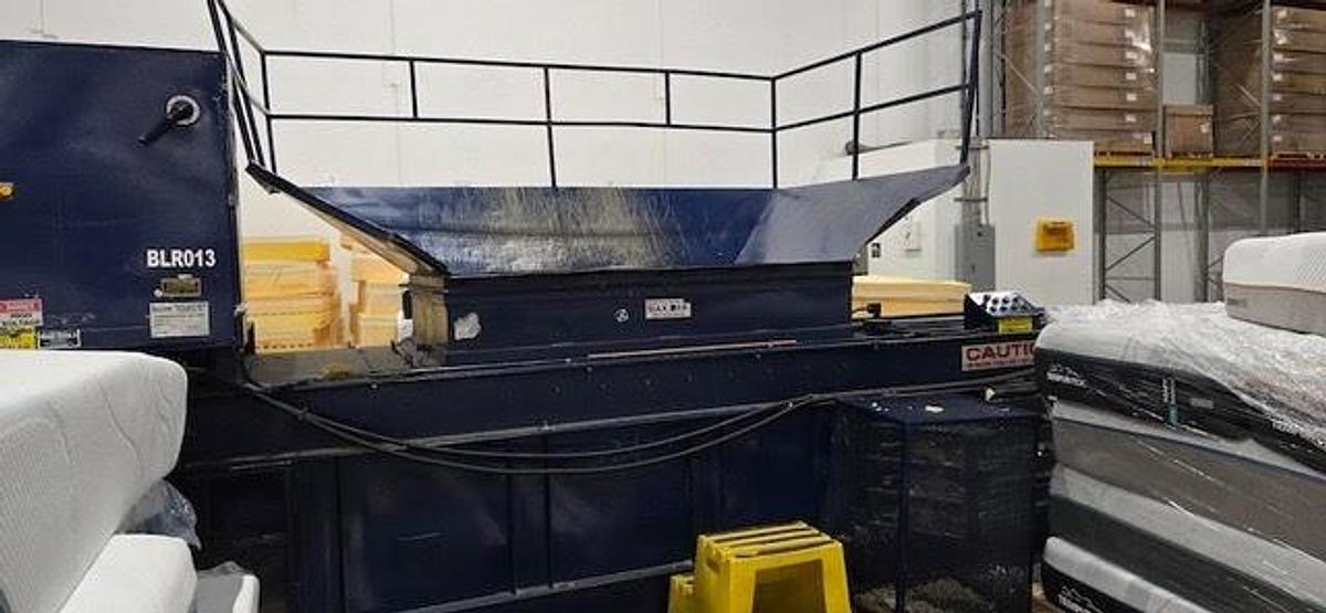 Used MAX PAK HORIZONTAL CLOSED DOOR BALER MODEL HCE4860 x 72F FOR FOAM 50HP 8" CYLINDER