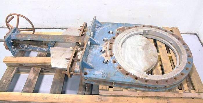 Used 30" FABRI VALVE KNIFE GATE VALVE STAINLESS STEEL
