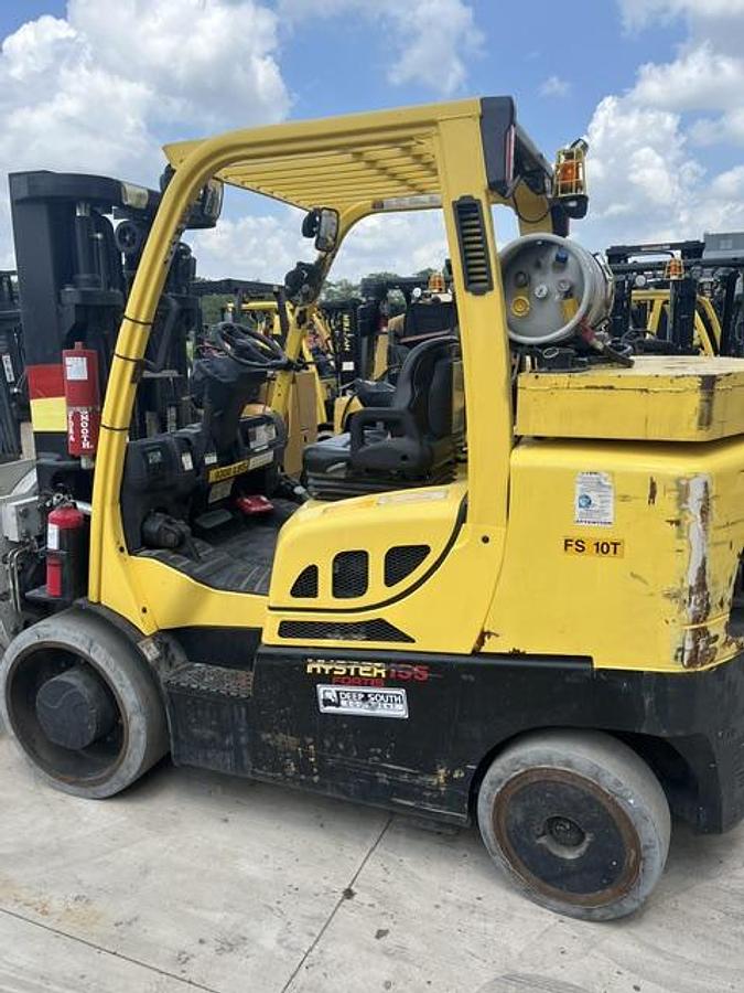 Used 15,500LB. HYSTER MDL S155FT WITH 84" CASCADE EXTRA HEAVY CASCADE PAPER ROLL CLAMP MFG 2019 SINGLE STAGE MAST