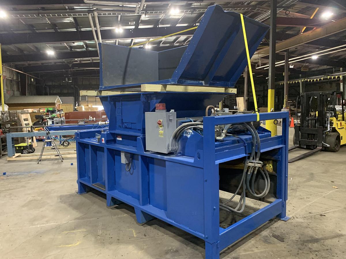Used EXCEL EX-60 CLOSED DOOR BALER 20HP DUAL 6" CYLINDER