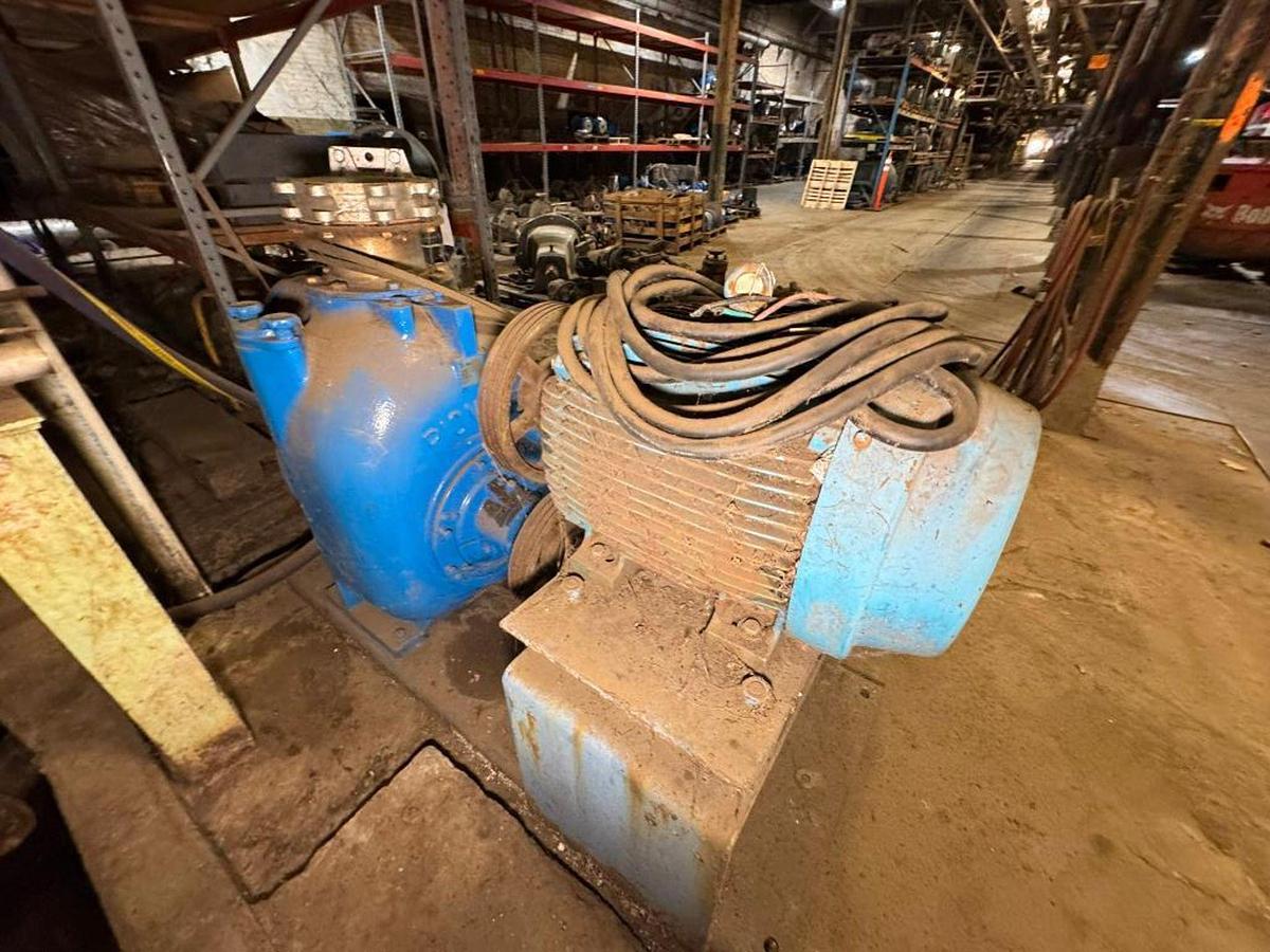 Used PIONEER MODEL P8C00F TRASH PUMP WITH MOTOR