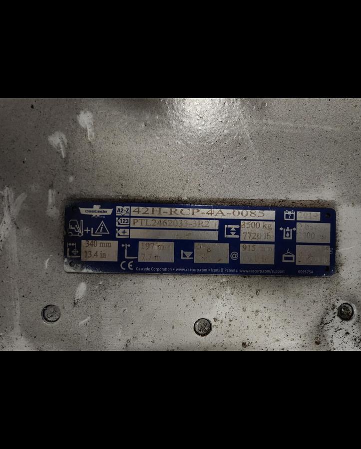 Used 72" CASCADE 42H-RCP-4A-0085 ROLL CLAMP MFG 2019 PENDING JA