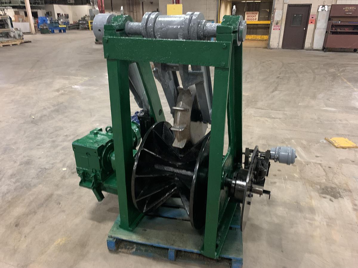 Used KADANT BLACK CLAWSON RAGGER W/ CONTROL PANEL