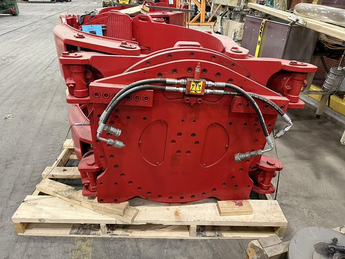 Used 84" BOLZONI AURAMO MODEL ARC-100-2084PE PAPER ROLL CLAMP MANUFACTURED 2015