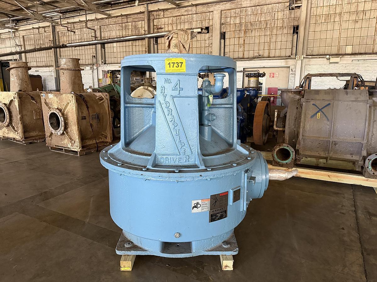 Used BLACK CLAWSON NO. 4 HYDRAPULER SIZE 4 PULPER DRIVE SPARE UNIT 3.941:1 RATIO