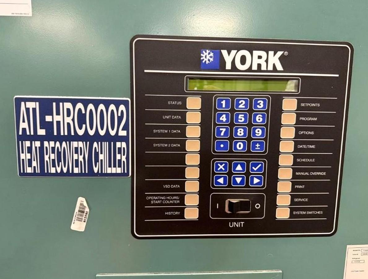 Used YORK MODEL YVWAMBM3EE HEAT RECOVERY SCREW CHILLER - UNUSED 2025