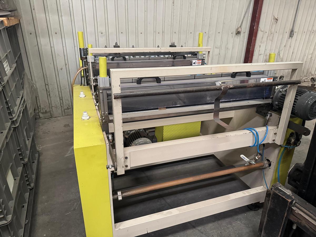 Used 40" WIDE POLYPRISE MODEL 404 SCB BUBBLE POUCH MACHINE