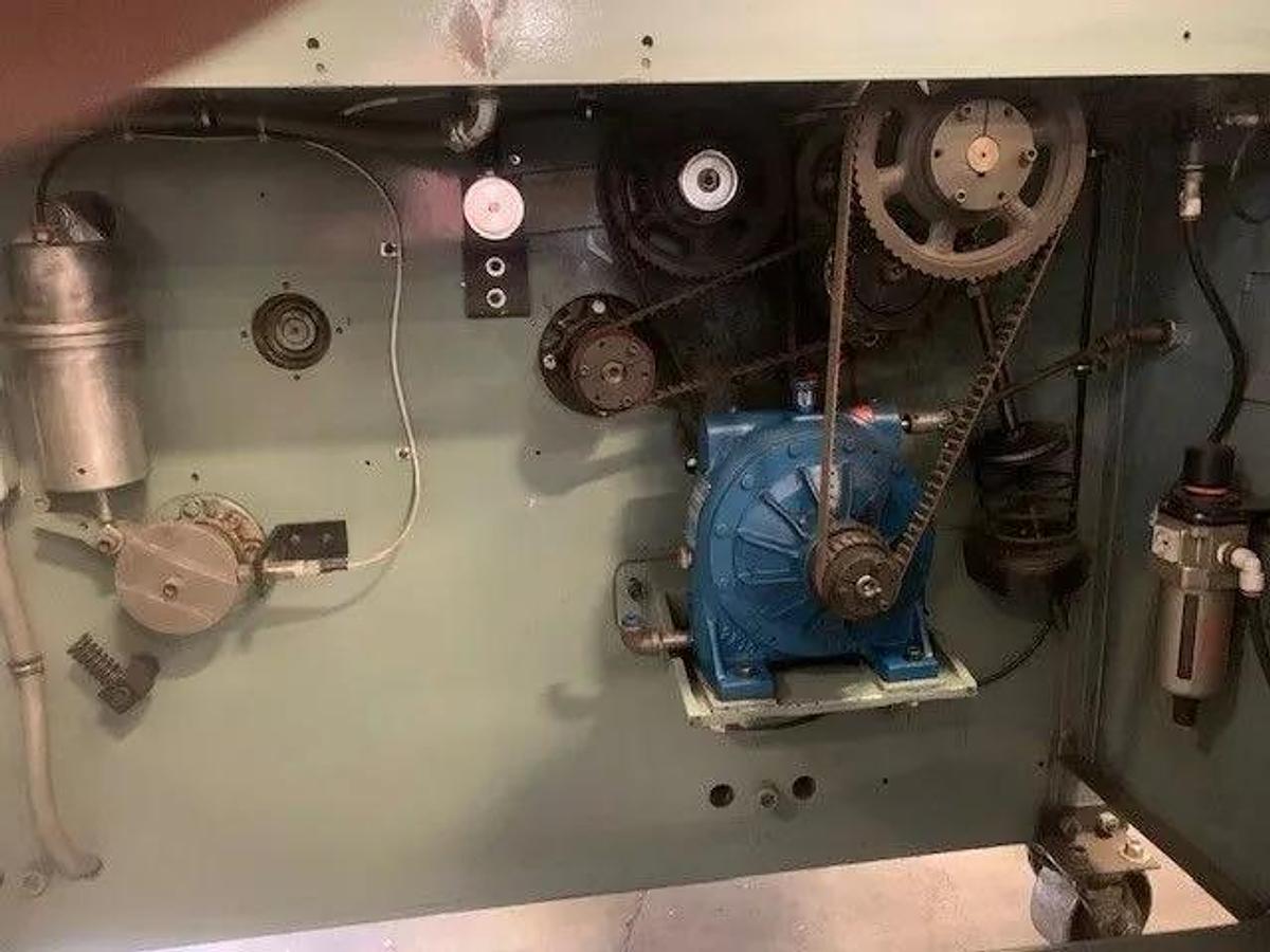 Used 40" GLOUCESTER MODEL 418 BOTTOM SEAL IN LINE BAG MACHINE