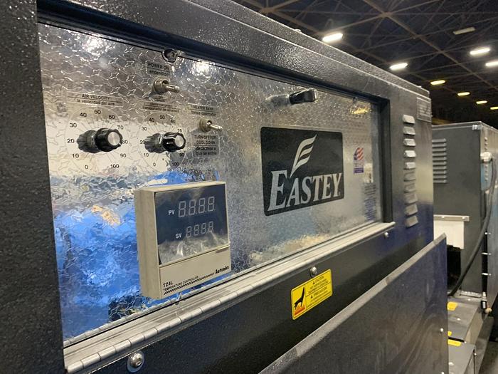 Used EASTEY HEAT TUNNEL 2018 LIGHTLY USED 21" WIDE X 16" HEIGHT