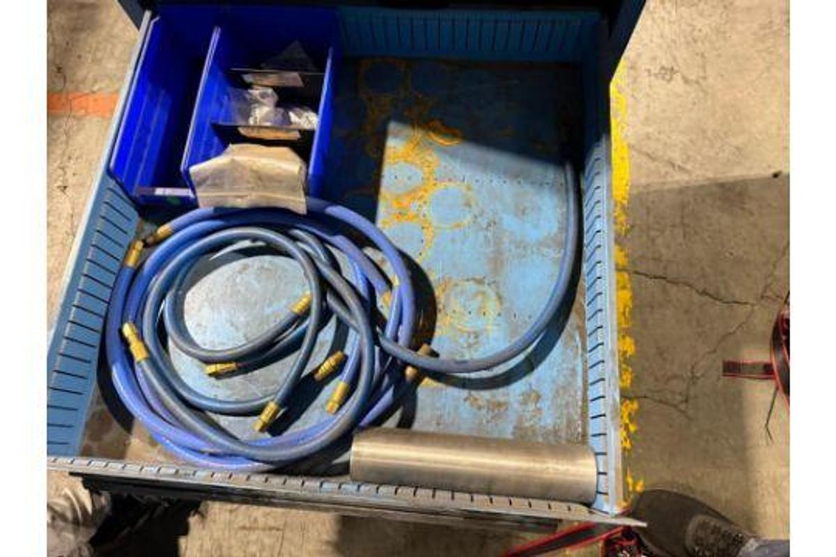 Used LYON 11 DRAWER TOOL CABINET CONTENTS NOT INCLUDED