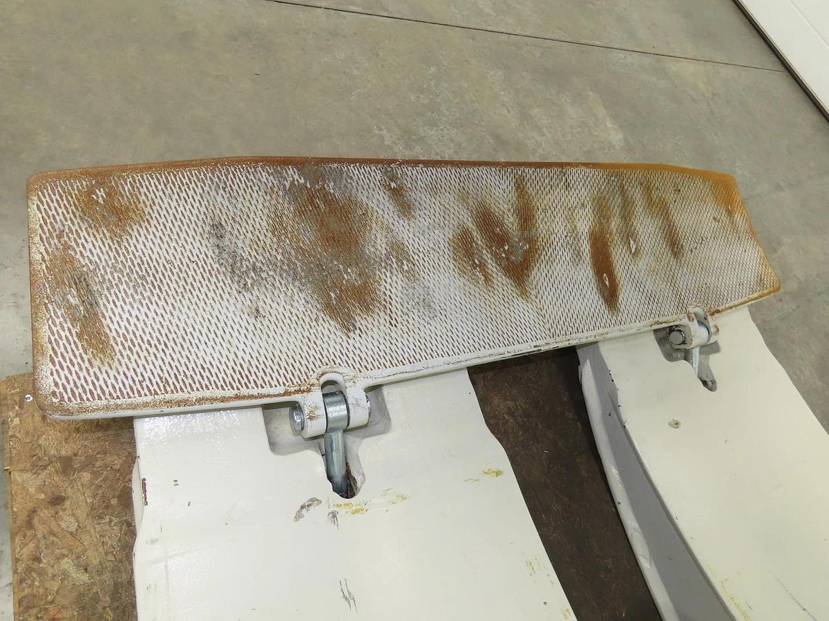 Used 72" CAPACITY CASCADE MODEL 90F-RCP-03CR2 PAPER ROLL CLAMP 