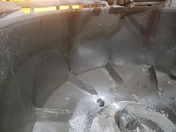 Used 18' BLACK CLAWSON HCV BATCH PULPER WITH SIZE 3 HYDRAPULPER DRIVE AND 500 HP MOTOR S/S