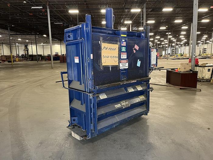 Used MARATHON V-6030 HD VERTICAL BALER 10HP- SOLD JF