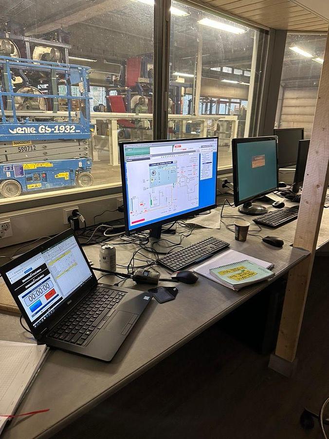 Used 17.7" (450MM) WIDE LAB PAPER MACHINE 