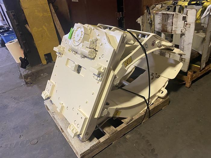 Used CASCADE 77F-RCP 60" DIAMETER ROLL CLAMP CLASS III-PENDING SALE