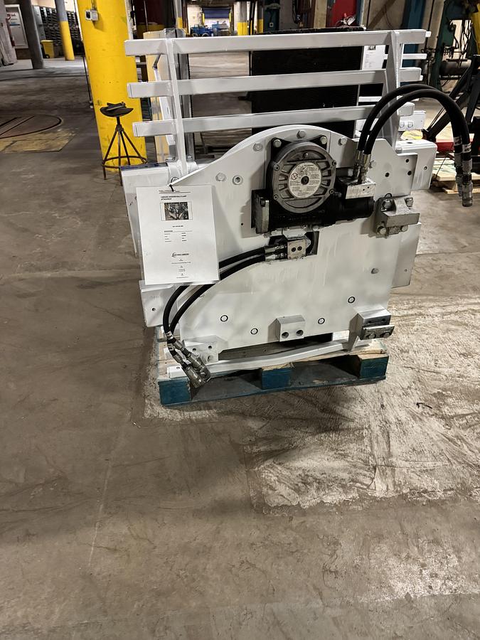 Used CASCADE 25D35065 CARTON CLAMP ATTACHMENT