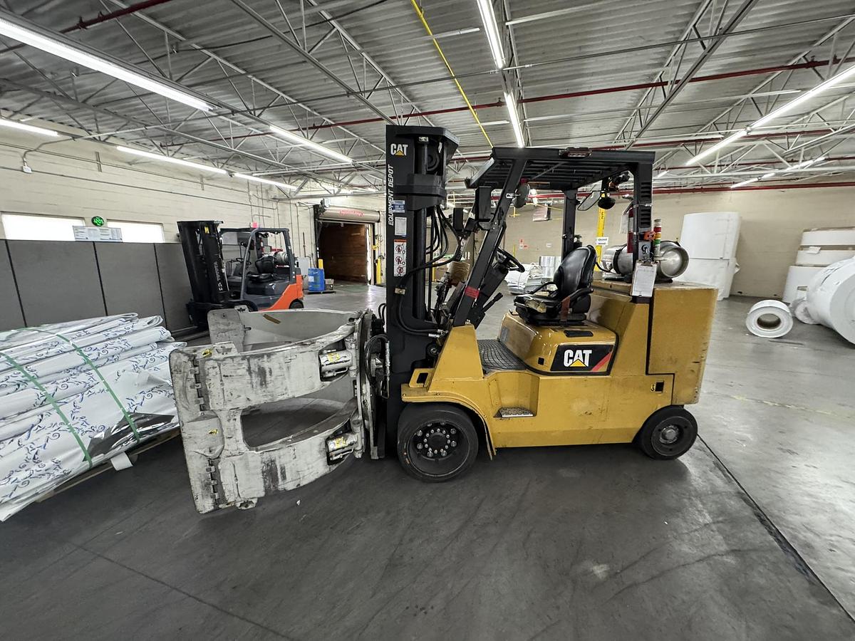 Used CATERPILLAR ROLL CLAMP TRUCK MODEL GC55K6 WITH CASCADE CLAMP