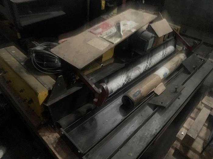 Used 40" BUTLER AUTOMATIC ROLL SPLICER 50" DIAMETER ROLLS