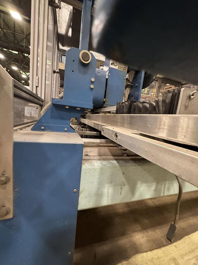 Used 60" WIDE LEVER LS1500 AUTOMATIC SINGLE KNIFE BALONEY CUTTER 16" DIAMETER