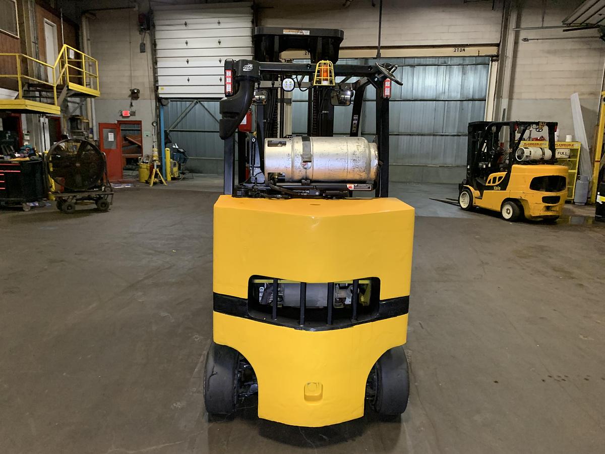 Used 12,000 POUND YALE GLC120VXPRS FORKLIFT TRUCK MANUFACTURED 2021 TALL MAST 221" RAISED