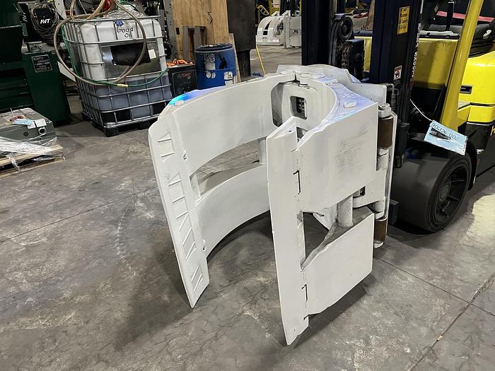 Used 2018 12,000 POUND HYSTER MODEL S120FTPRS TWO STAGE MAST-PENDING AUC